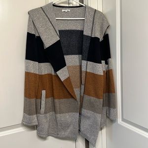 Maurices sweater